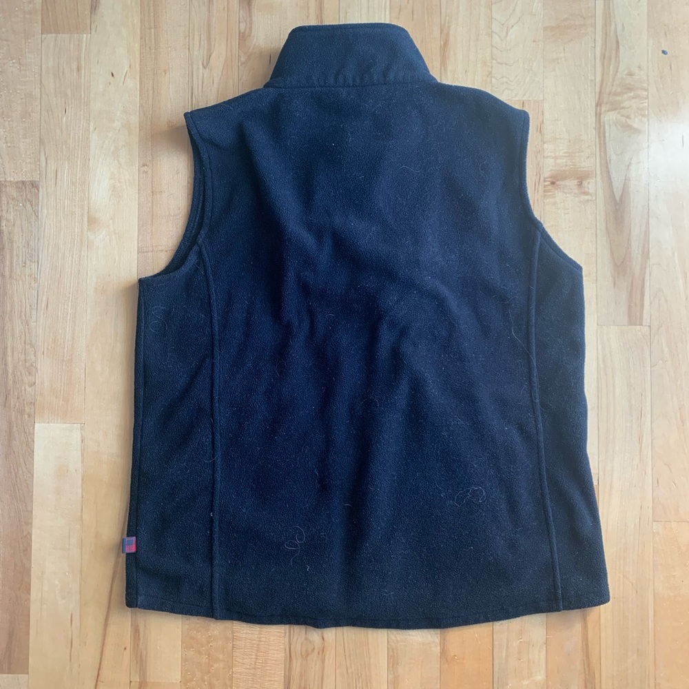 Black fleece Vest by Woolrich size women’s Medium - Picture 2 of 4